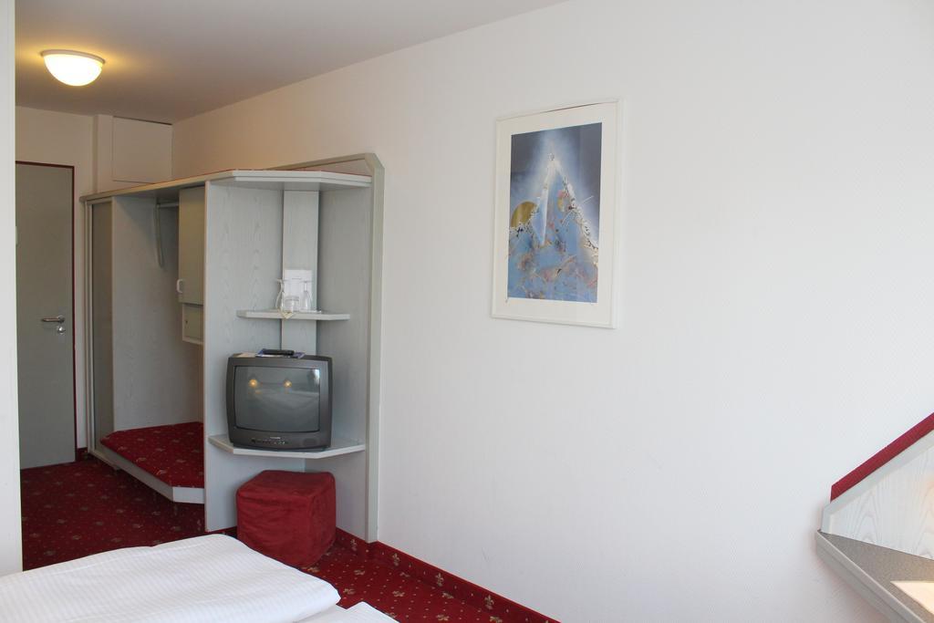 A.C. Hotel Hoferer Stuttgart Chambre photo